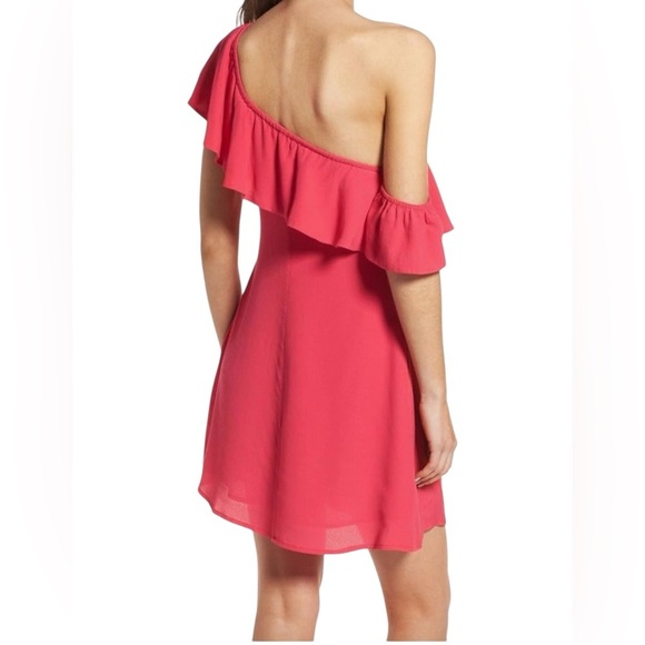 ASTR The Label New NWOT Pink One Shoulder Ruffle Mini Dress Size Large - Picture 2 of 8